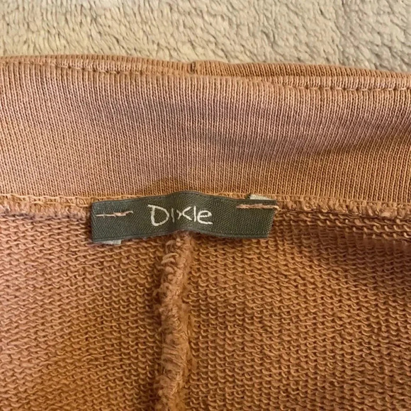 Dixie cardigan with front bow closure - Picture 5 of 7